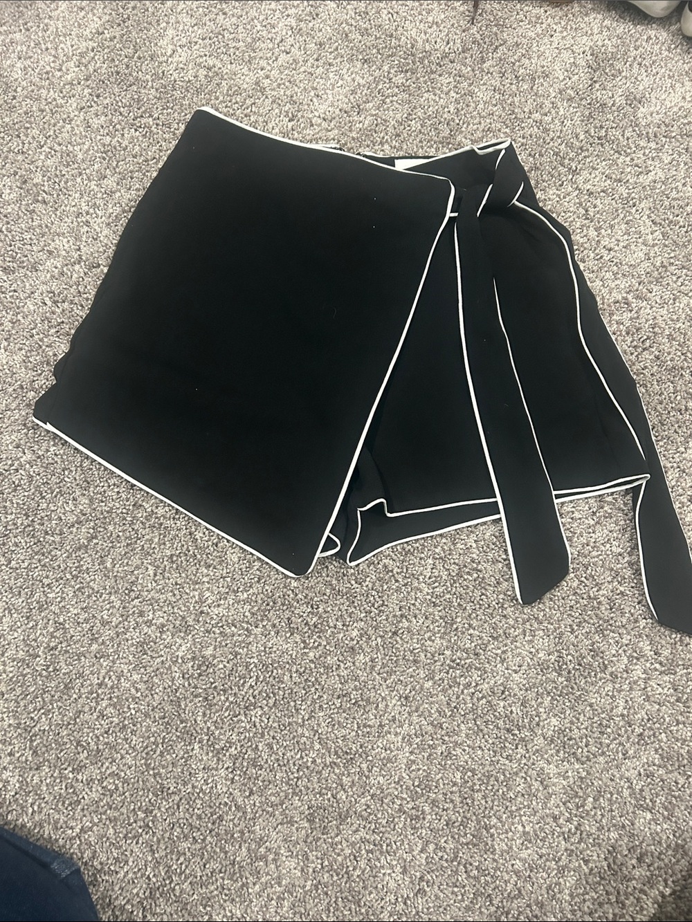 Diane Von Furstenberg for Target Black Mini Skort with White Trim